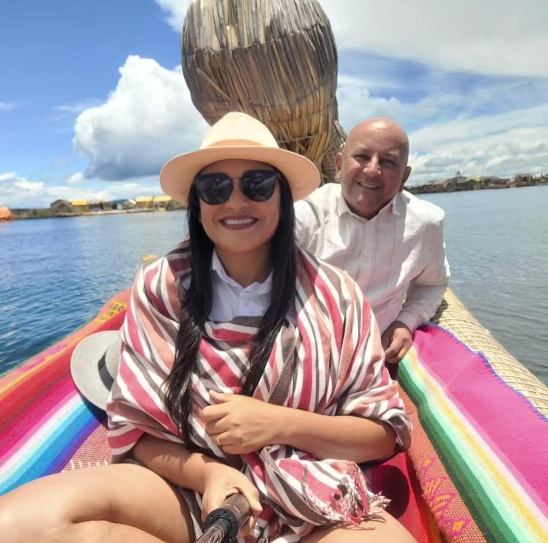 Uros Lodge Peru Puno Luaran gambar