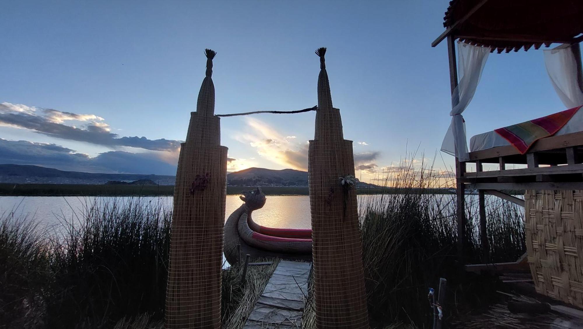 Uros Lodge Peru Puno Luaran gambar
